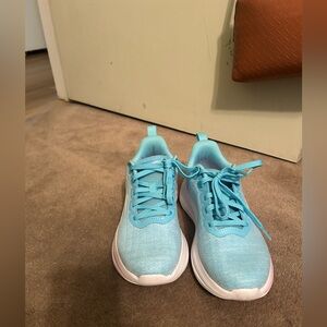 Avia Sky Blue Sneakers